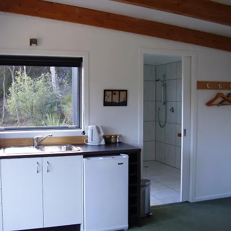 Cabbage Tree Chalet Parapara Room photo